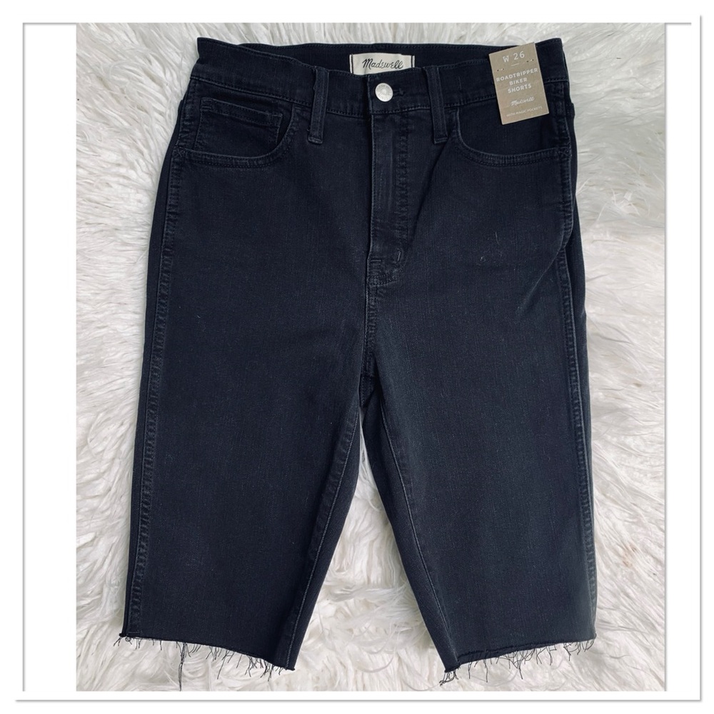Madewell Roadtripper Supersoft Biker Shorts in Lunar Wash Black Size 26